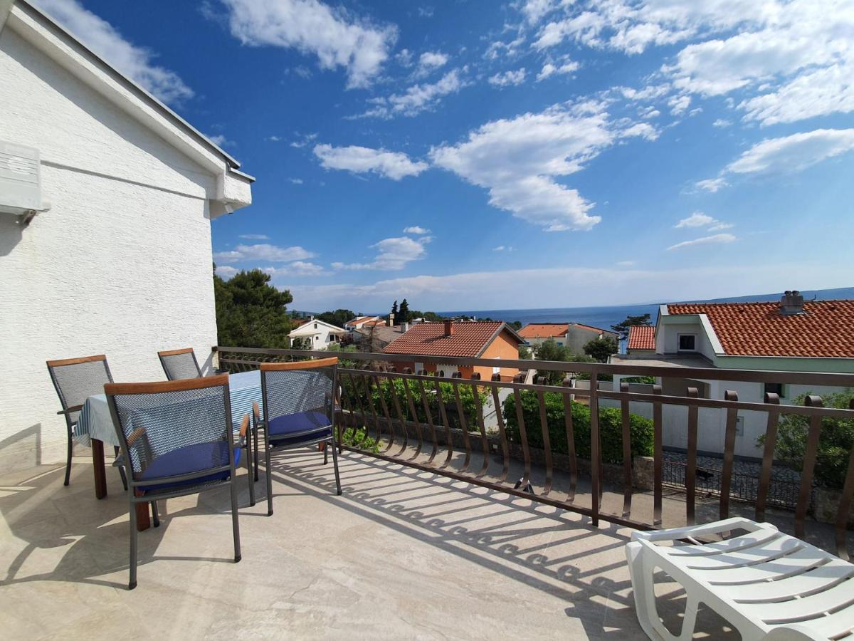 Vila Beleca Krk - Apartments Rest & Sea Krk Town Eksteriør bilde