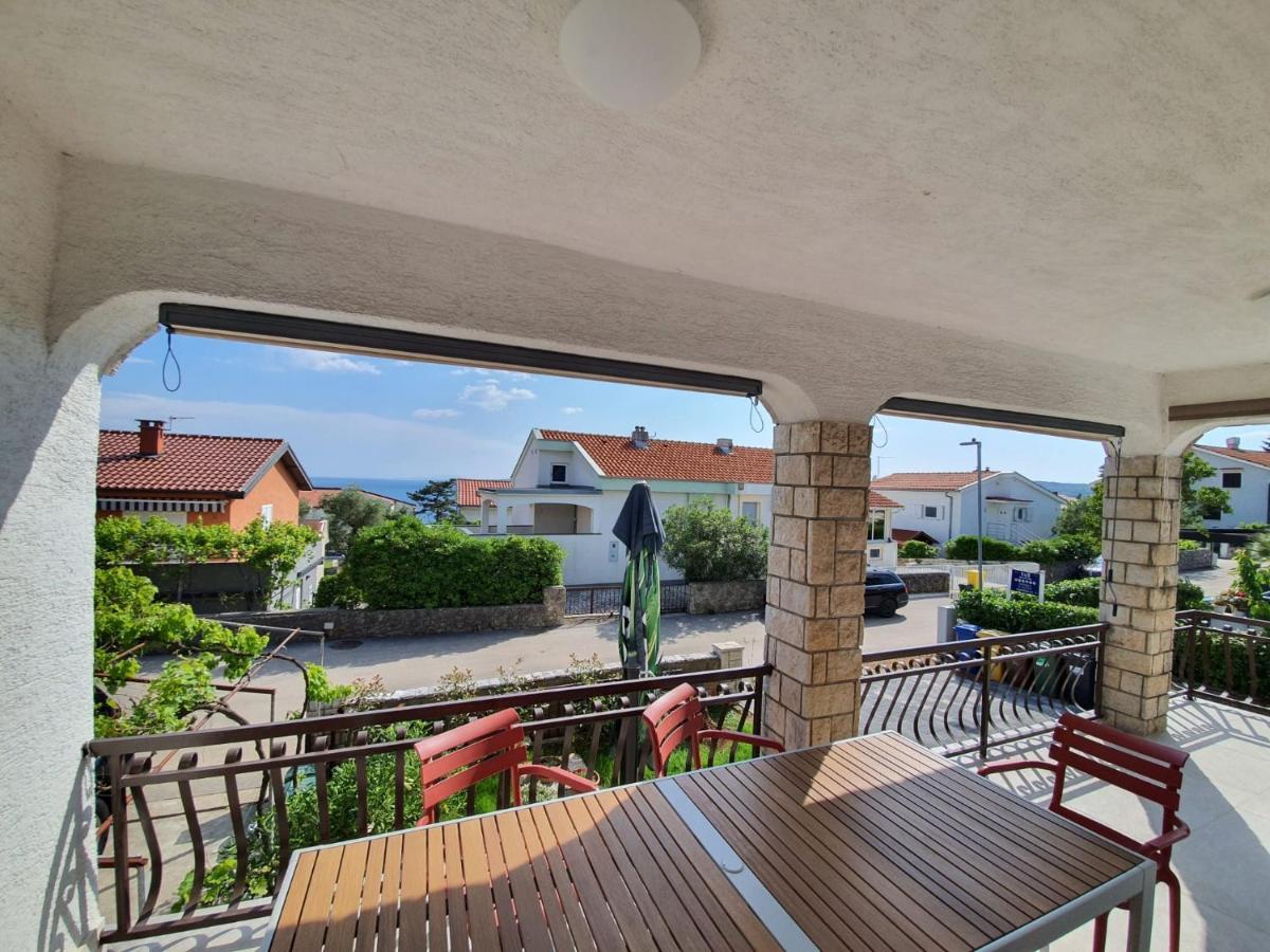 Vila Beleca Krk - Apartments Rest & Sea Krk Town Eksteriør bilde