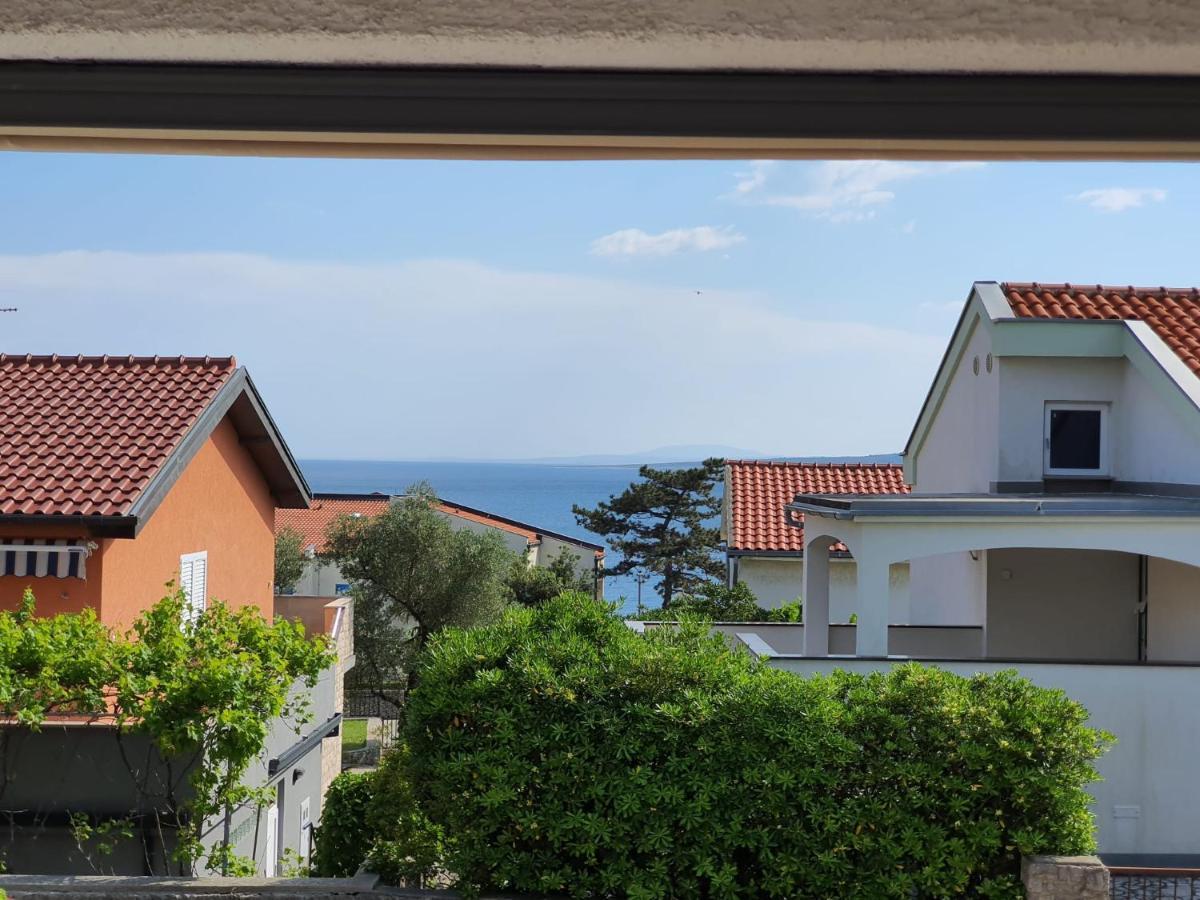 Vila Beleca Krk - Apartments Rest & Sea Krk Town Eksteriør bilde