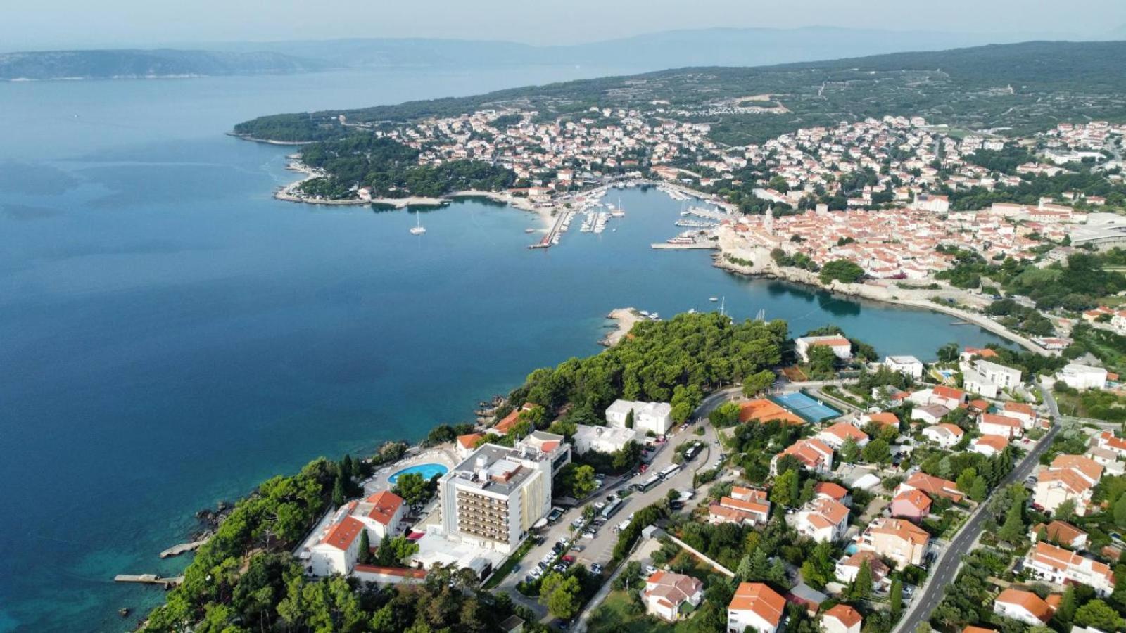 Vila Beleca Krk - Apartments Rest & Sea Krk Town Eksteriør bilde