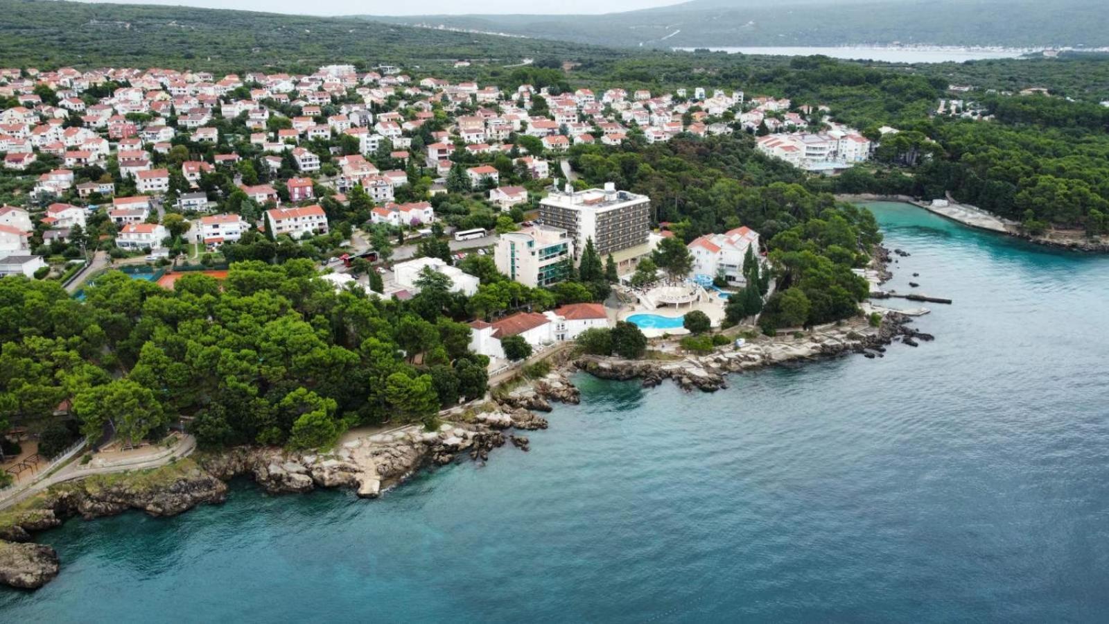 Vila Beleca Krk - Apartments Rest & Sea Krk Town Eksteriør bilde