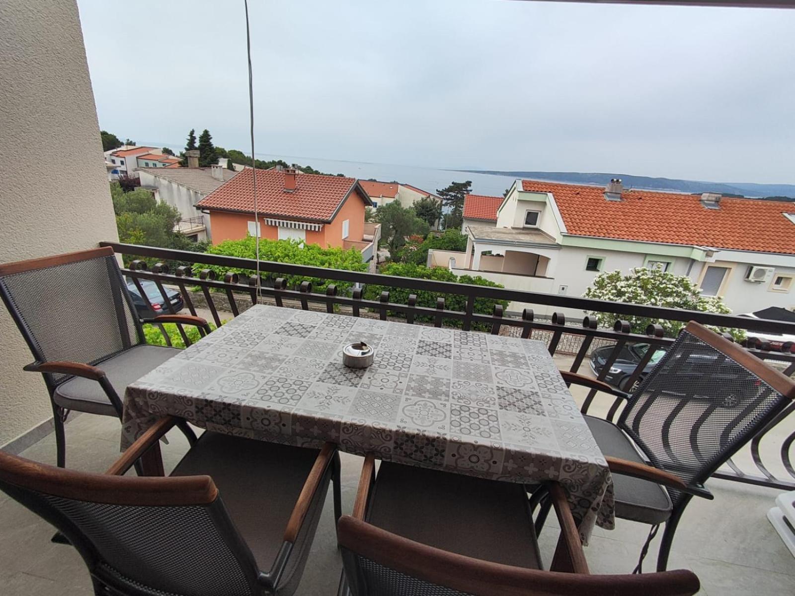 Vila Beleca Krk - Apartments Rest & Sea Krk Town Eksteriør bilde